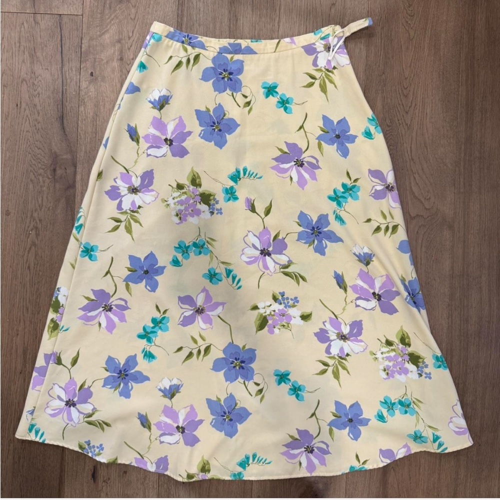 Worthington yellow A-Line Skirt with Purple & Blue Floral Print